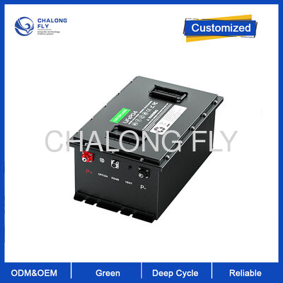 Batterie de golf LiFePO4 de 48V 100Ah avec plus de 4000 cycles et 200A BMS intégré pour un ajustement universel